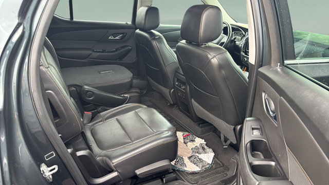 Used 2018 Chevrolet Traverse Premier w/ Driver Confidence II Package FWD image 20
