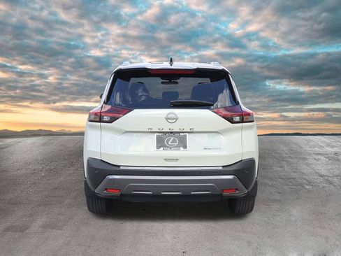 Used 2023 Nissan Rogue SL AWD/4WD image 10