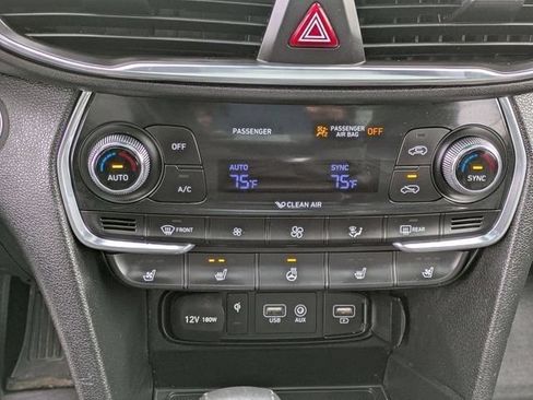 Used 2019 Hyundai Santa Fe AWD image 27