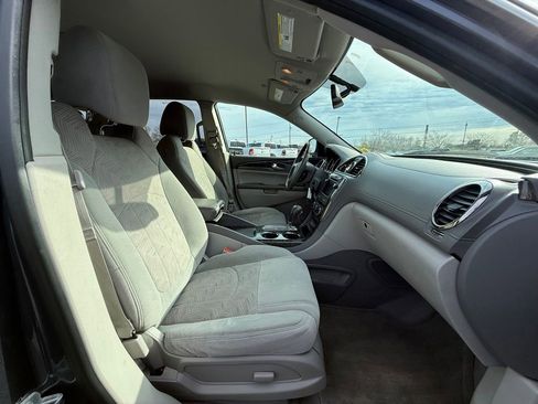 Used 2014 Buick Enclave Convenience FWD image 25