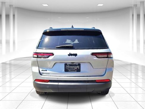New 2025 Jeep Grand Cherokee L Limited AWD/4WD image 4