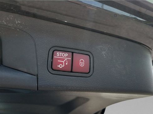 Certified 2023 Mercedes-Benz GLS 450 4MATIC image 6