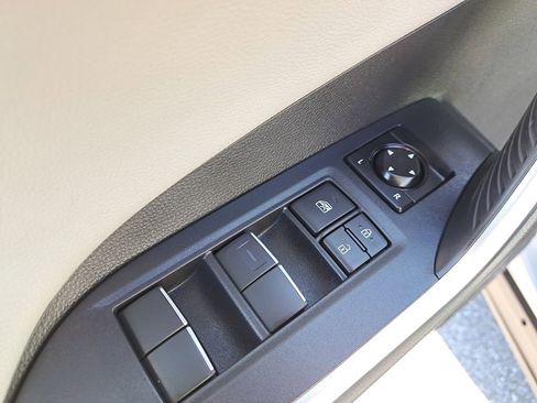 Certified 2021 Toyota RAV4 Limited image 15