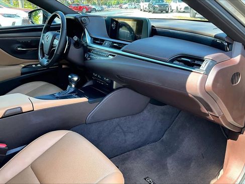Used 2020 Lexus ES 350 w/ Premium Package image 19