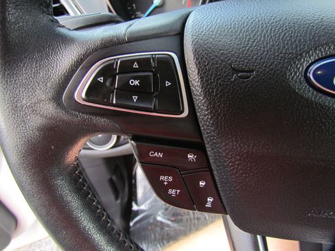 Used 2018 Ford Escape SEL w/ Ford Safe & Smart Package image 24