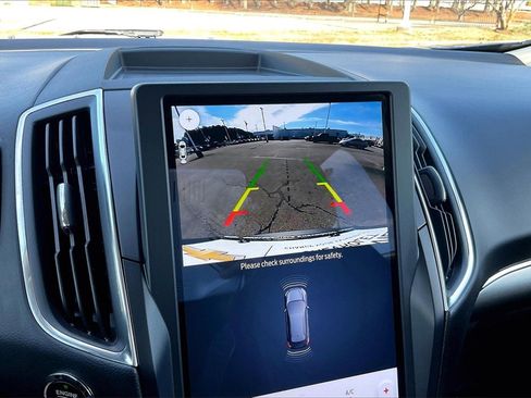 Used 2024 Ford Edge Titanium w/ Equipment Group 301A image 21