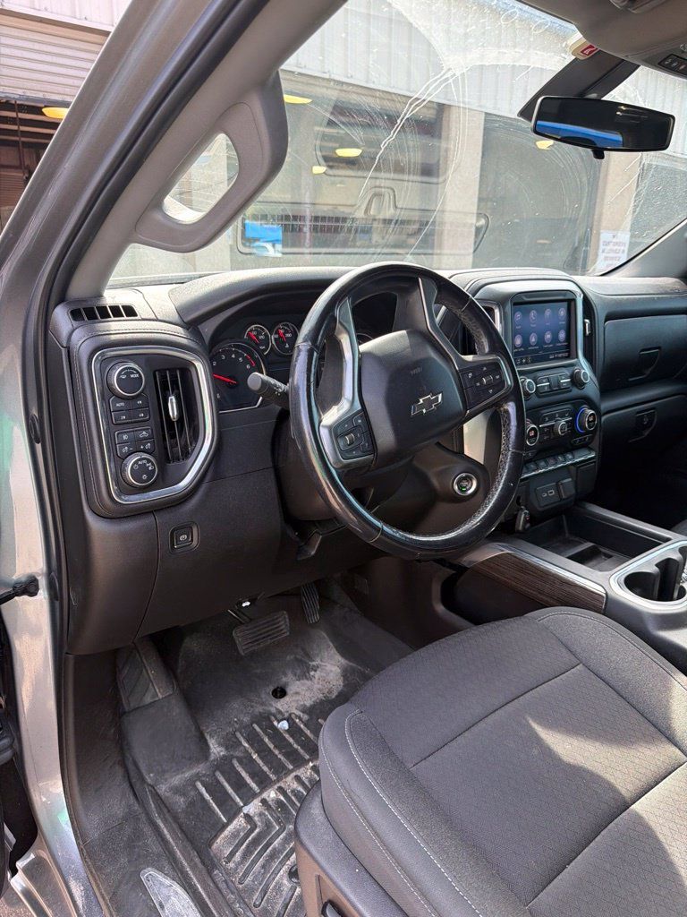 Used 2021 Chevrolet Silverado 1500 RST w/ Z71 Off-Road Package AWD/4WD image 7