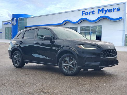 New 2026 Honda HR-V LX image 1