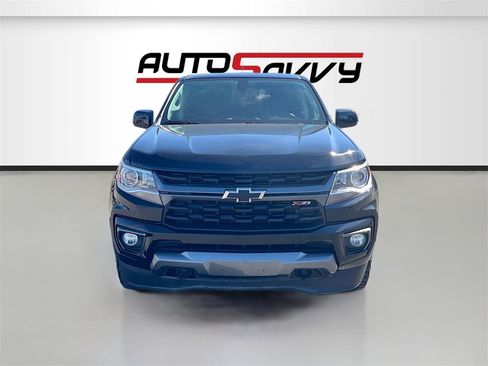 Used 2022 Chevrolet Colorado Z71 image 2