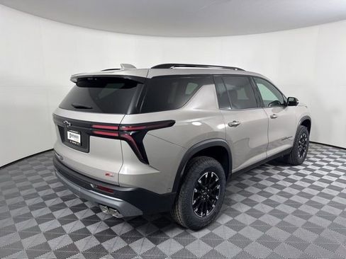 New 2026 Chevrolet Traverse Z71 w/ Enhanced Driving Package AWD/4WD image 3