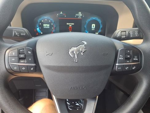Used 2025 Ford Bronco Sport Big Bend AWD/4WD image 8