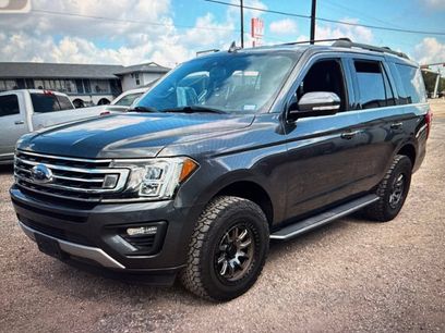 Used 2018 Ford Expedition XLT w/ Equipment Group 202A