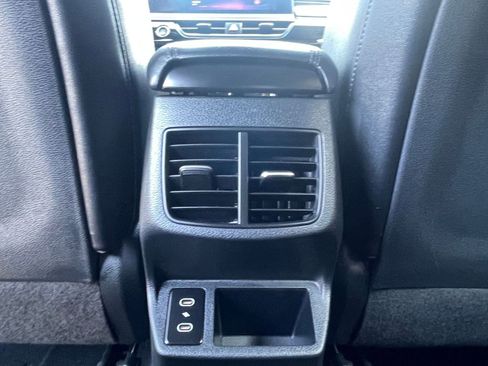 Used 2025 Kia Seltos S image 23