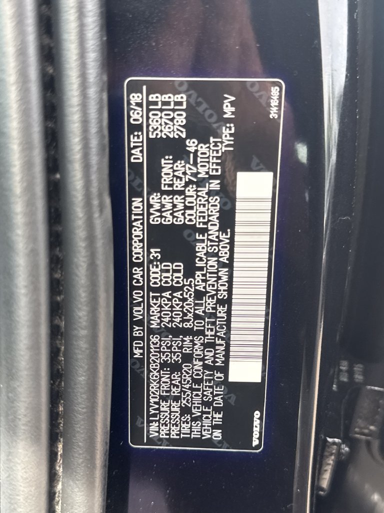 Used 2019 Volvo XC60 T5 Momentum w/ Protection Package Premier AWD/4WD image 46