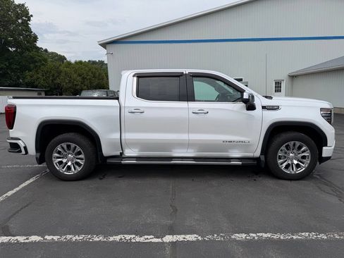 Used 2023 GMC Sierra 1500 Denali AWD/4WD image 8