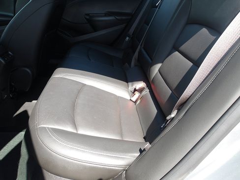 Used 2017 Chevrolet Cruze Premier w/ Enhanced Convenience Package FWD image 13