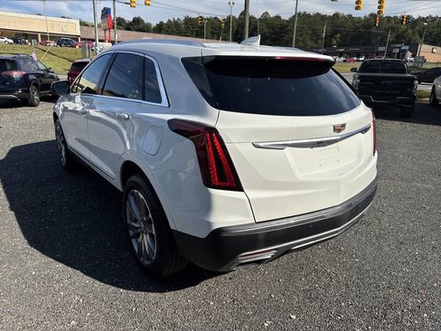Used 2025 Cadillac XT5 Premium Luxury image 6