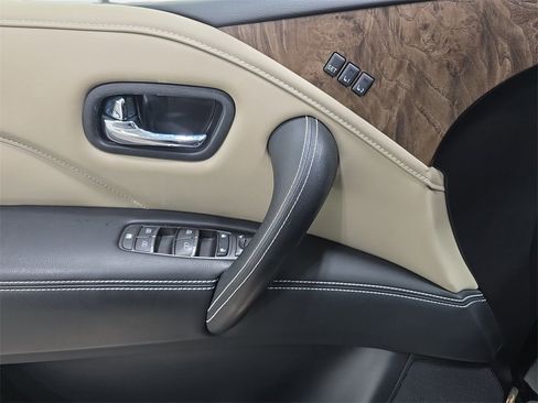 Certified 2023 INFINITI QX80 Premium Select w/ All-Season Package image 25