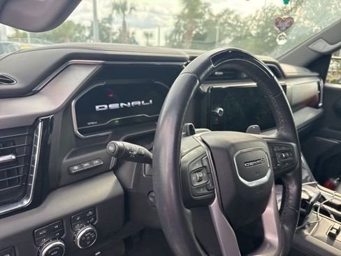 Used 2023 GMC Sierra 1500 Denali image 16