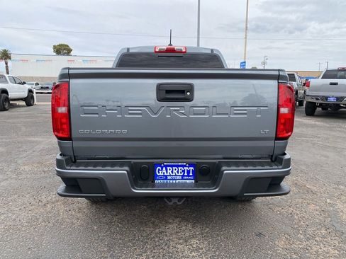 Used 2022 Chevrolet Colorado LT w/ Luxury Package RWD image 16