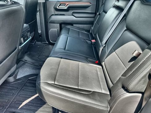 Used 2022 GMC Sierra 1500 Denali w/ Denali Reserve Package AWD/4WD image 16