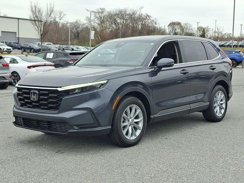 Used 2024 Honda CR-V EX image 3