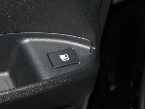 Certified 2023 Honda Ridgeline Black Edition image 10