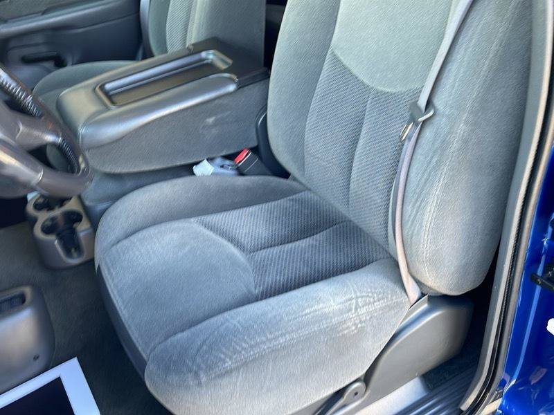 Used 2003 Chevrolet Silverado 1500 LS AWD/4WD image 24