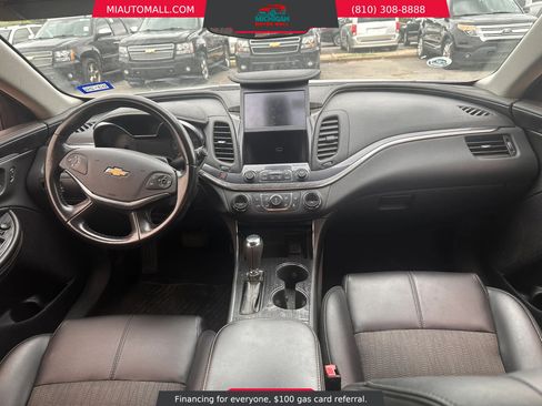 Used 2017 Chevrolet Impala LT FWD image 16