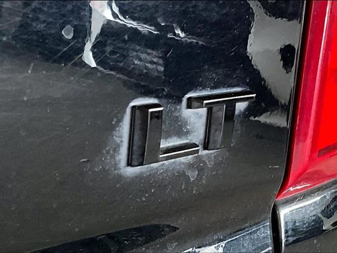 Used 2020 Chevrolet Silverado 1500 LT Trail Boss w/ Midnight Edition image 9