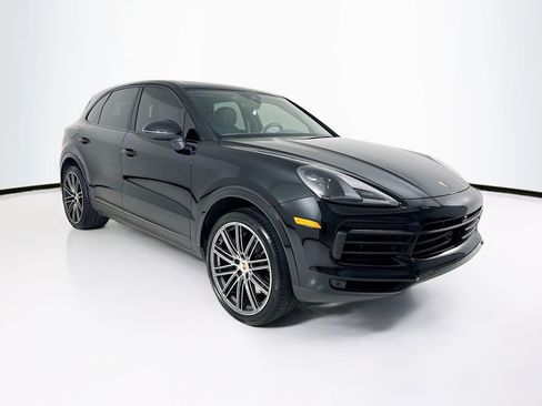 Used 2023 Porsche Cayenne Platinum Edition AWD/4WD image 1