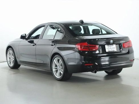 Used 2018 BMW 320i Sedan RWD image 44