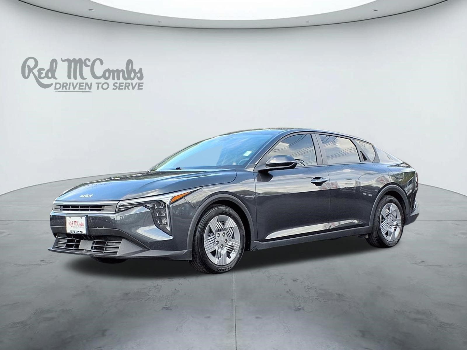 Used 2025 Kia K4 FWD image 1