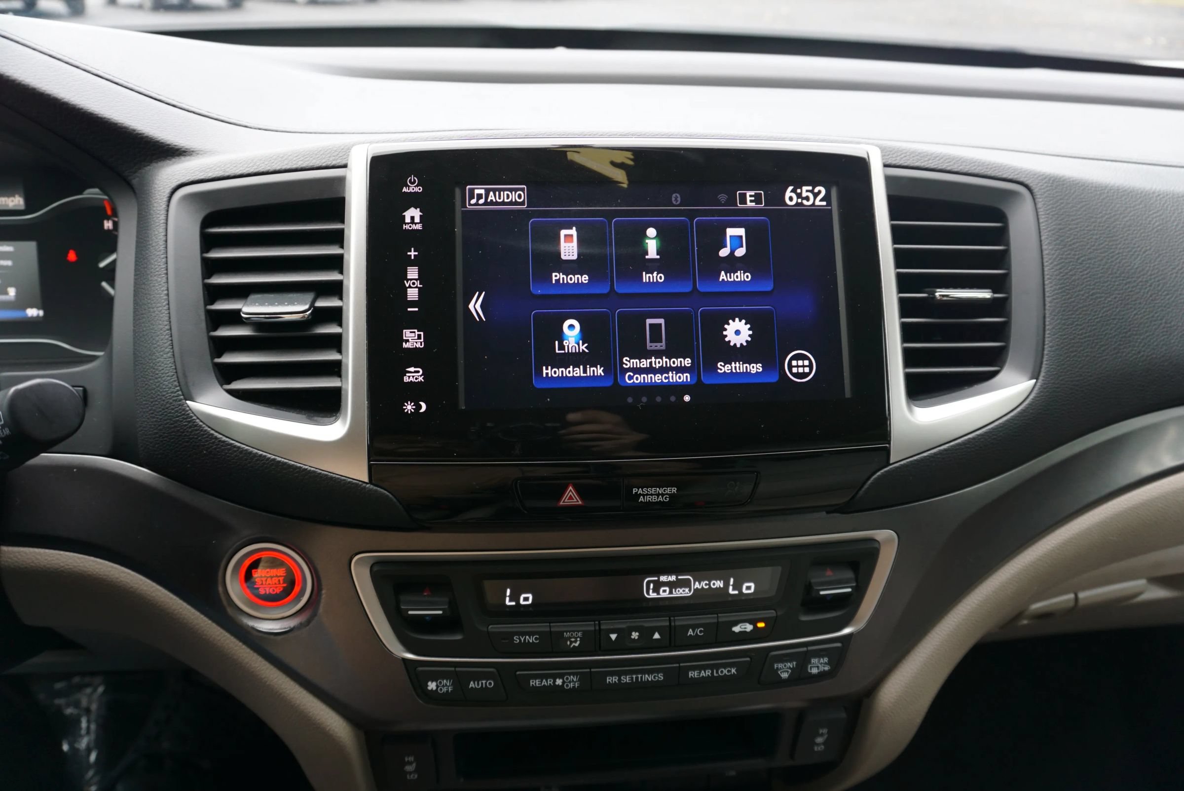 Used 2018 Honda Pilot EX-L image 39
