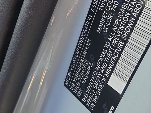 New 2026 Volvo XC90 T8 Plus image 5