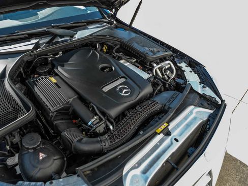 Used 2016 Mercedes-Benz C 300 4MATIC Sedan image 51