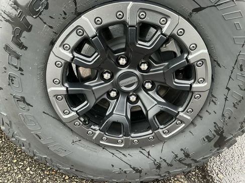 Used 2024 Ford Bronco Raptor w/ Interior Carbon Fiber Pack 6 AWD/4WD image 17