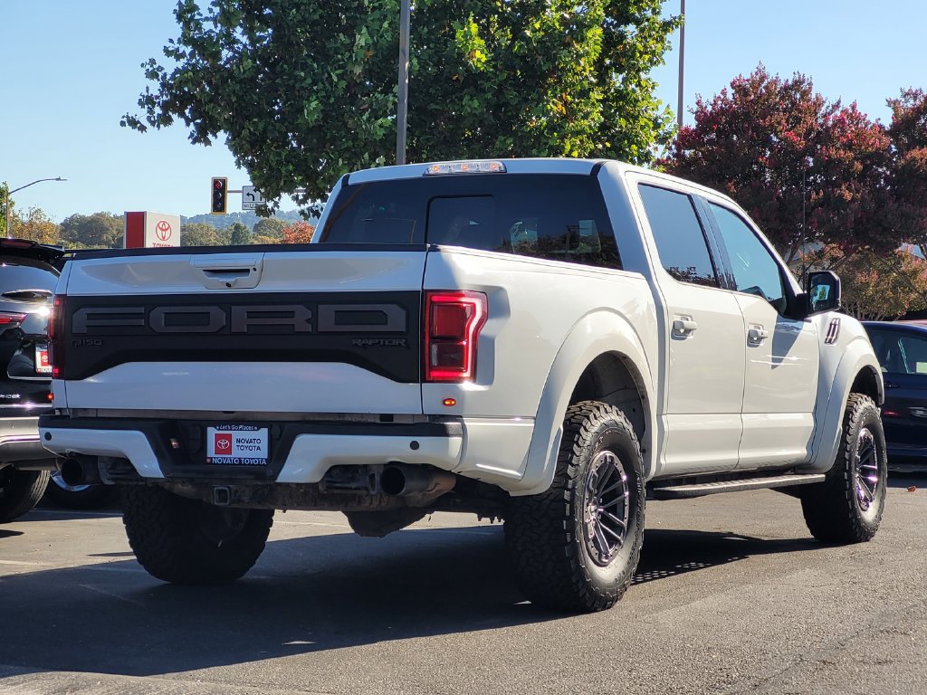 Used 2019 Ford F150 Raptor w/ Equipment Group 802A Luxury AWD/4WD image 5