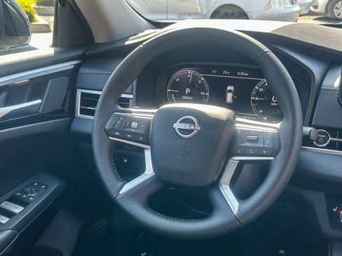 New 2026 Nissan Rogue SL AWD/4WD image 17