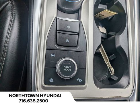 Used 2023 Ford Explorer XLT w/ Equipment Group 202A AWD/4WD image 16