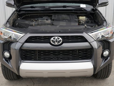 Used 2016 Toyota 4Runner Trail Premium image 7
