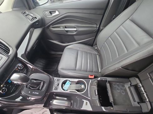 Used 2014 Ford Escape Titanium AWD/4WD image 24