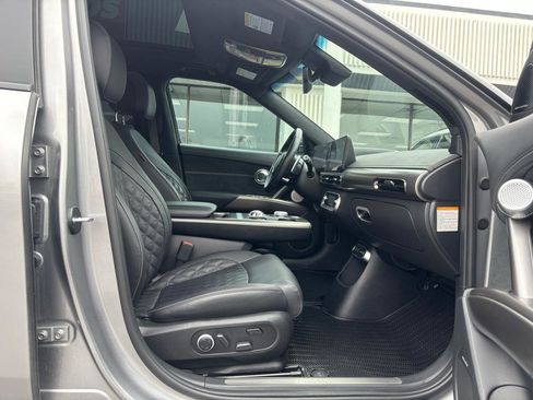 Used 2024 Genesis GV60 Performance w/ Cargo Package image 21