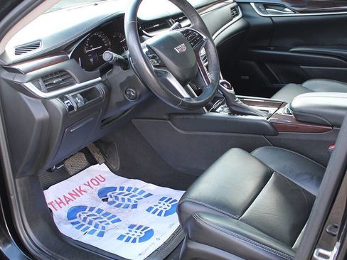 Used 2017 Cadillac XTS Luxury image 11