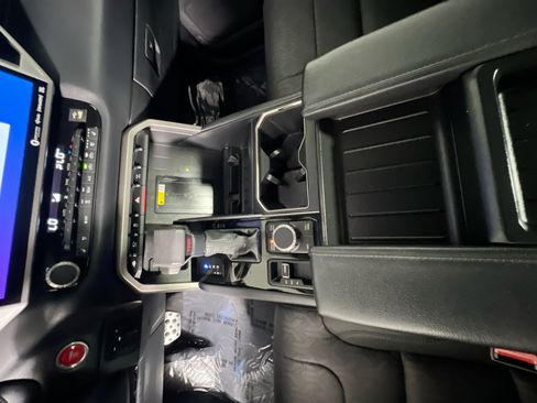 Used 2022 Toyota Tundra Limited w/ TRD Off-Road Package AWD/4WD image 25