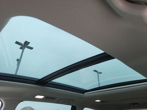 New 2026 Subaru Ascent Limited image 8