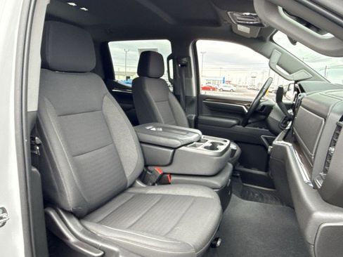Used 2022 Chevrolet Silverado 1500 LT image 23