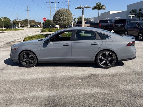 Used 2023 Honda Accord Sport image 22