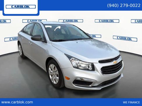Used 2016 Chevrolet Cruze LS image 3