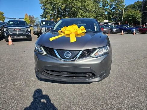 Used 2019 Nissan Rogue Sport S w/ Appearance Package image 9